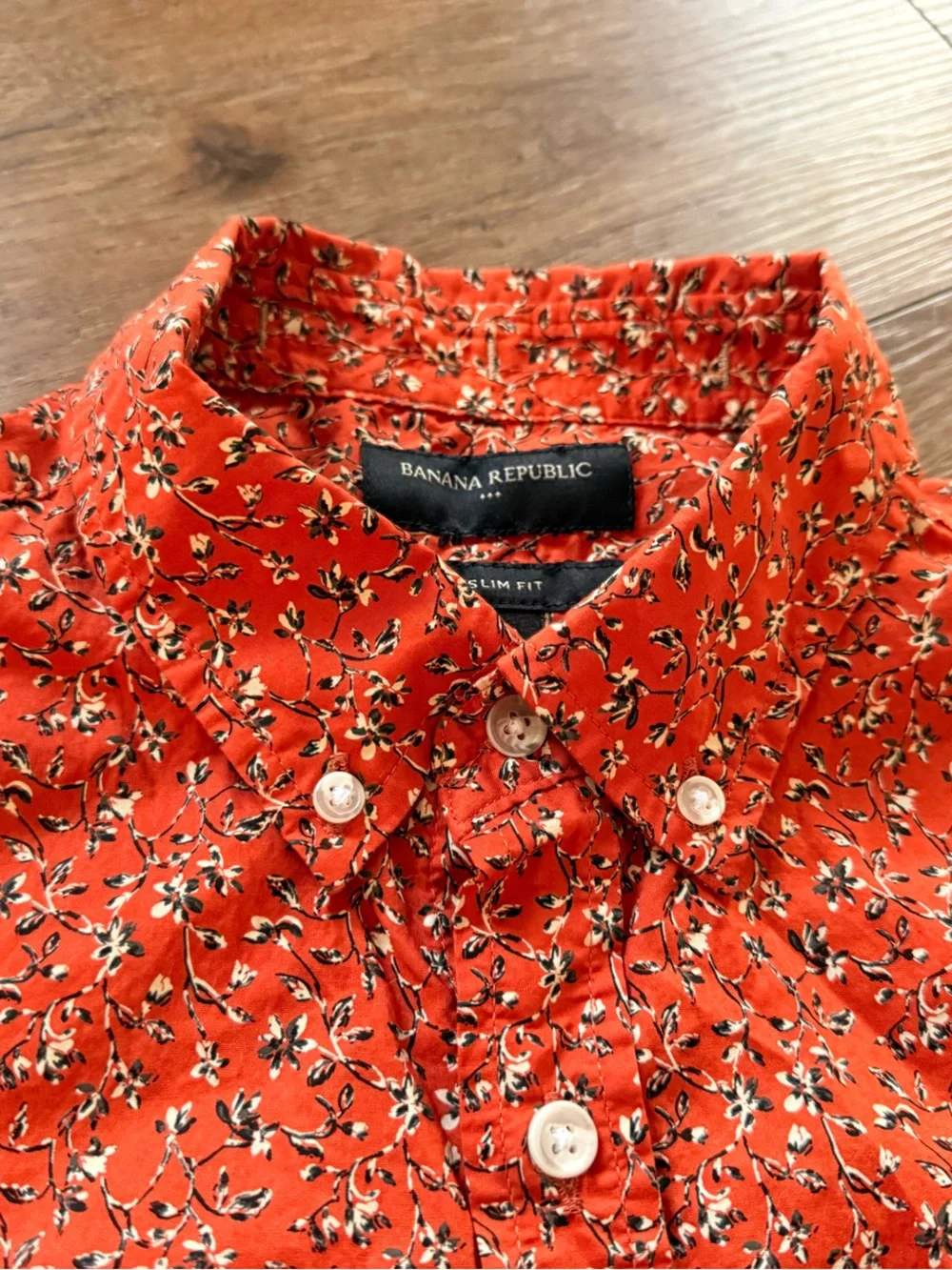 Banana Republic Men’s M Slim Orange Floral Short Sleeve Button Down